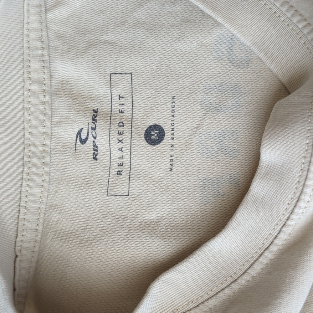 Rip Curl White Short Sleeve Logo Tee - Picture 6 of 7